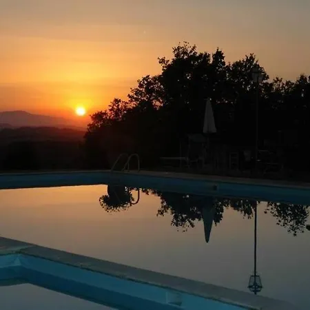 Apartment Sleeps 2 Pool Wifi Turignano