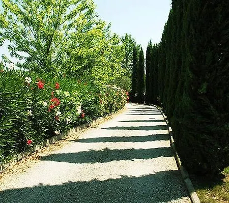 Sleeps 2 Pool Wifi Turignano